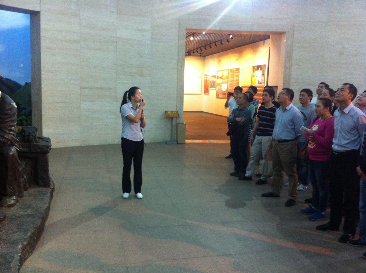 ���Ź�˾��֯������Ա�ɲ����롰�Ѽ���ͦ��ǰ�桱��������