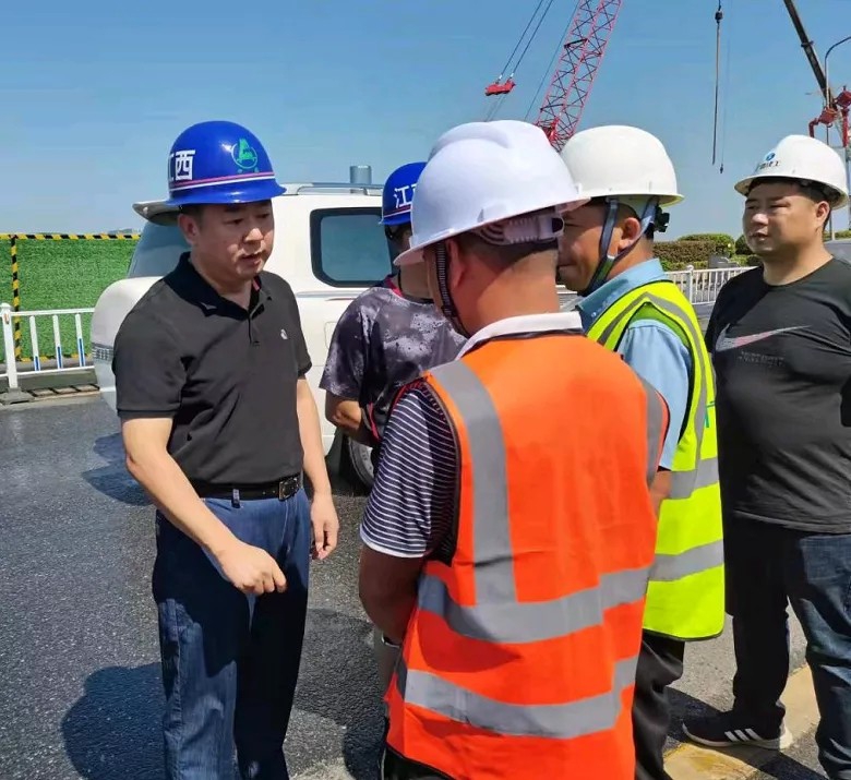 �޻Ե��ؽ��б���·����·ˢ�¹��̡����·��·������Ŀ�鳭����