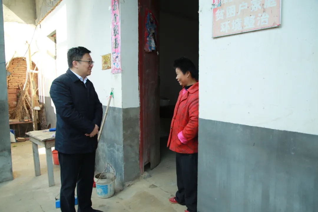 �������ɾ� ��ƶ���Ĳ�ժ������������Ͷ��˾��������巢չ�߷�ο��