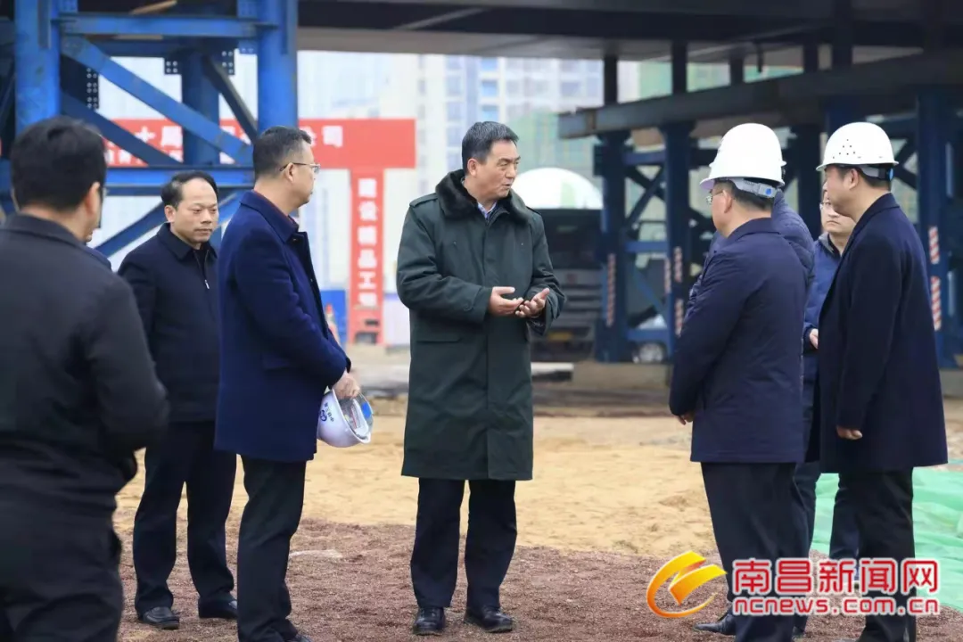 ����������������������������ί��Ƕ�����Щ������Ŀ����